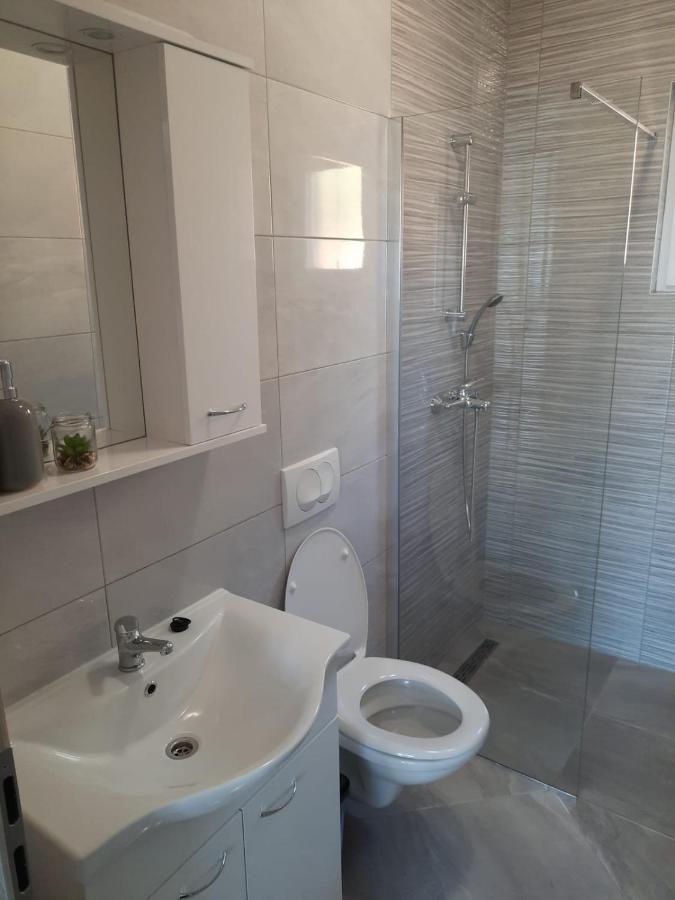 Apartmani Antea Starigrad Exterior photo